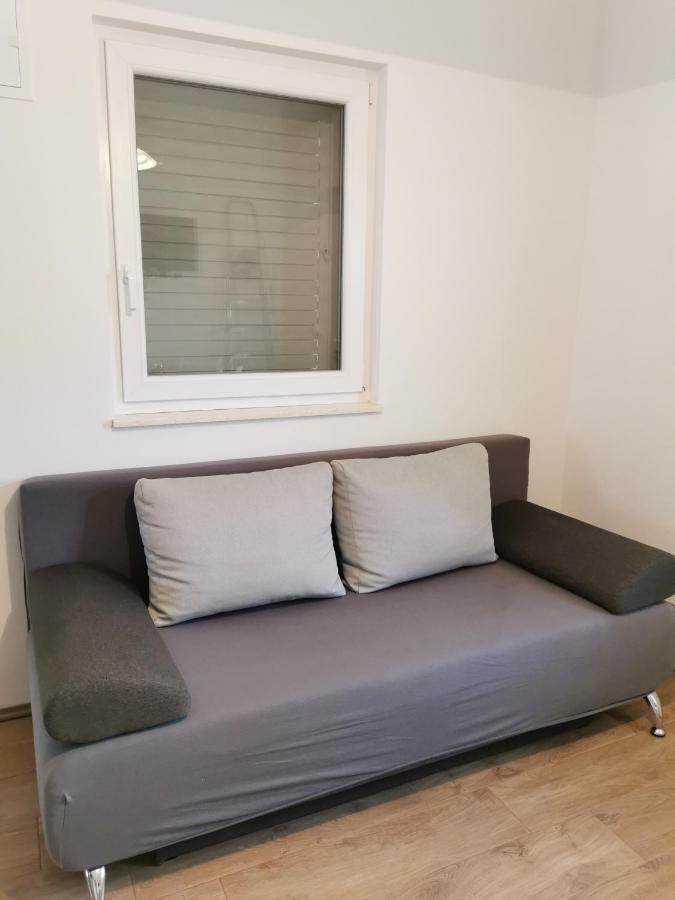 Apartmani Kronjac Милна Экстерьер фото