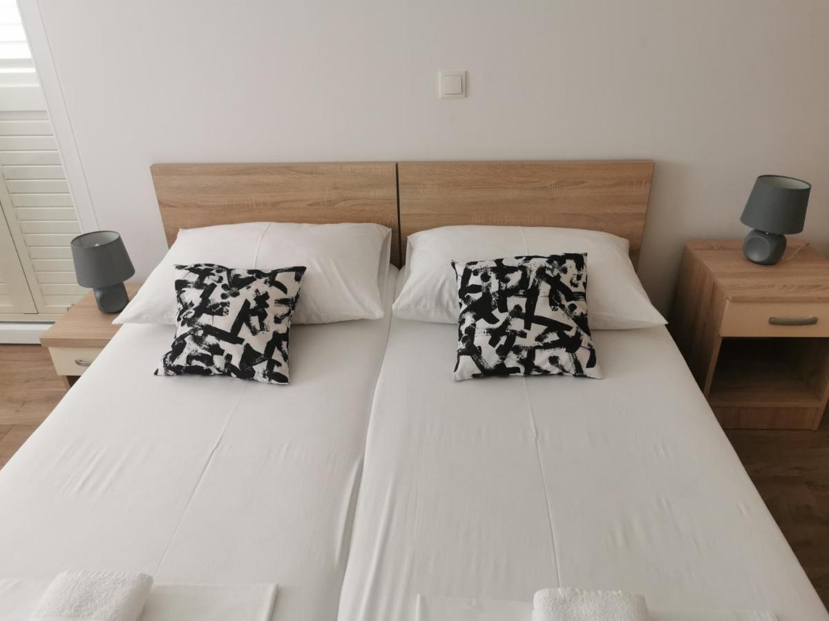 Apartmani Kronjac Милна Экстерьер фото