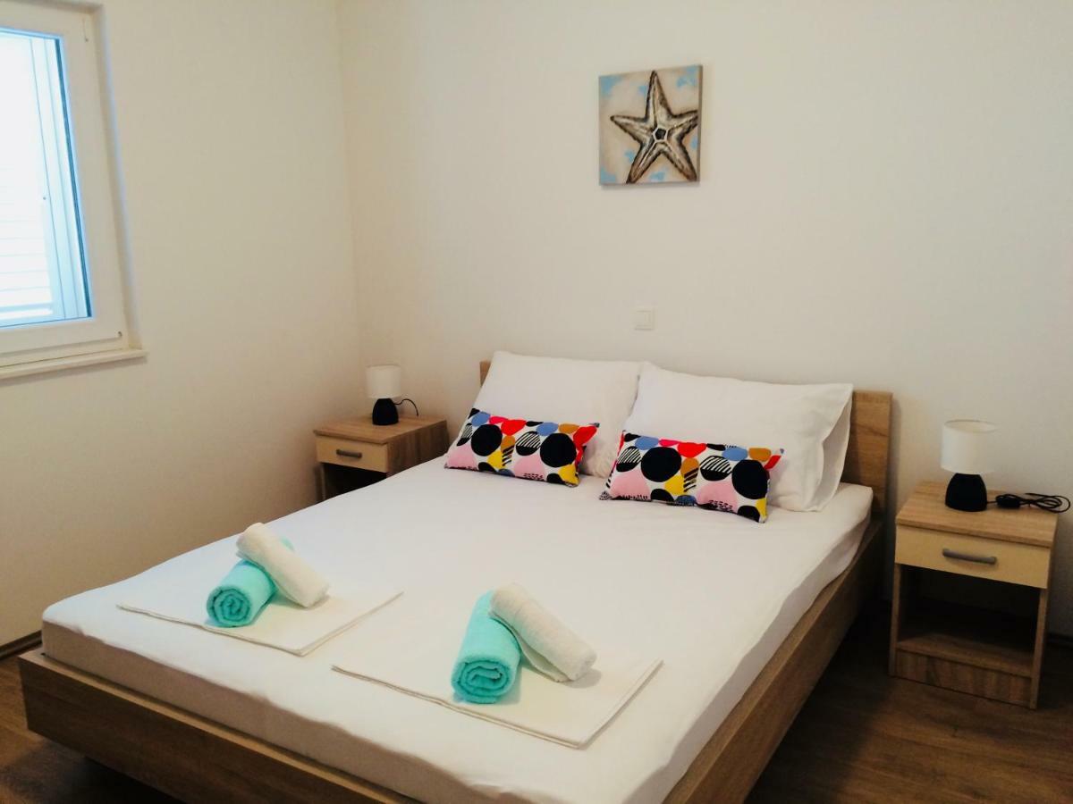 Apartmani Kronjac Милна Экстерьер фото